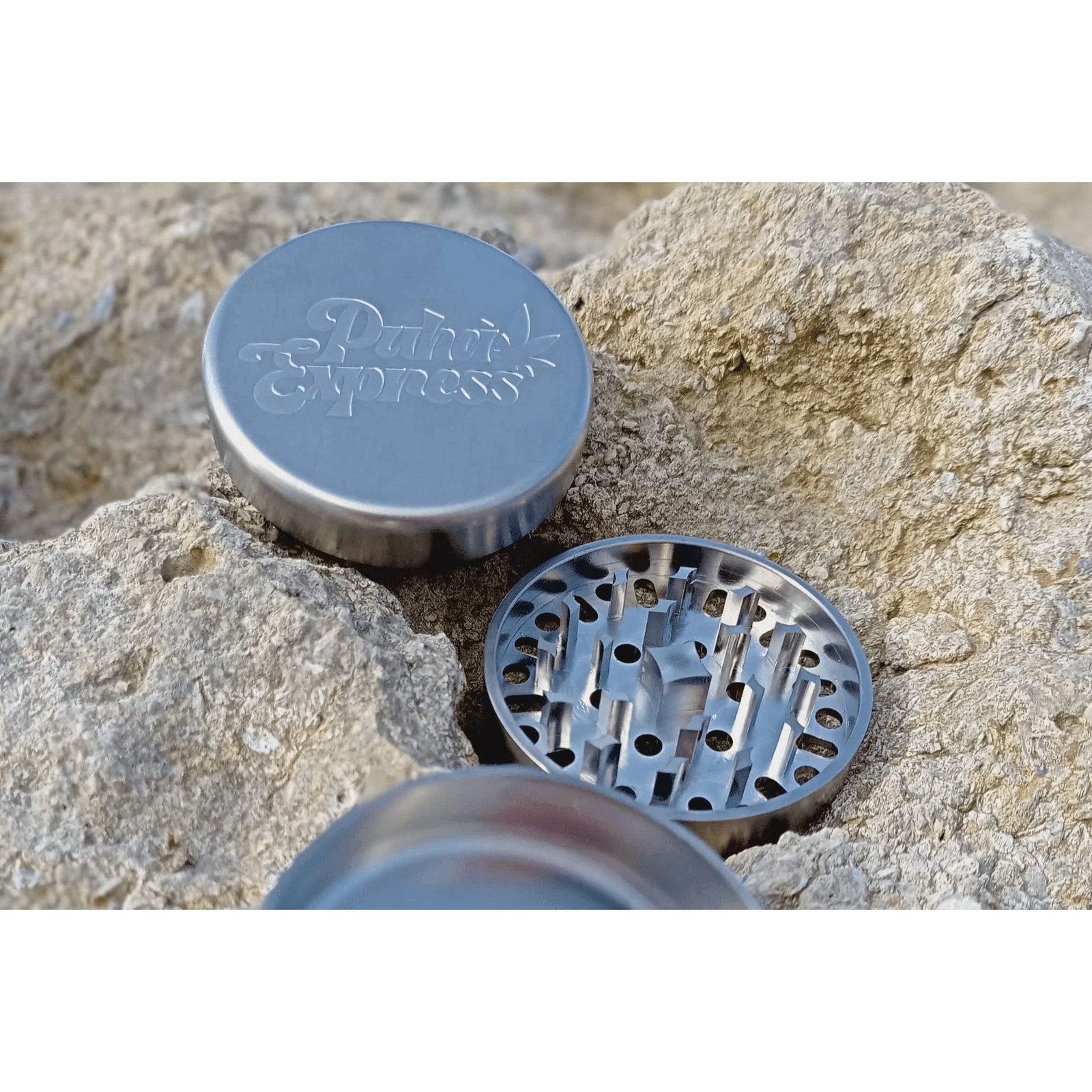tobacco grinder nz DRoo GrindeROO Threadless 3pc 55mm Medium Herb Stainless Steel Weed Grinder -